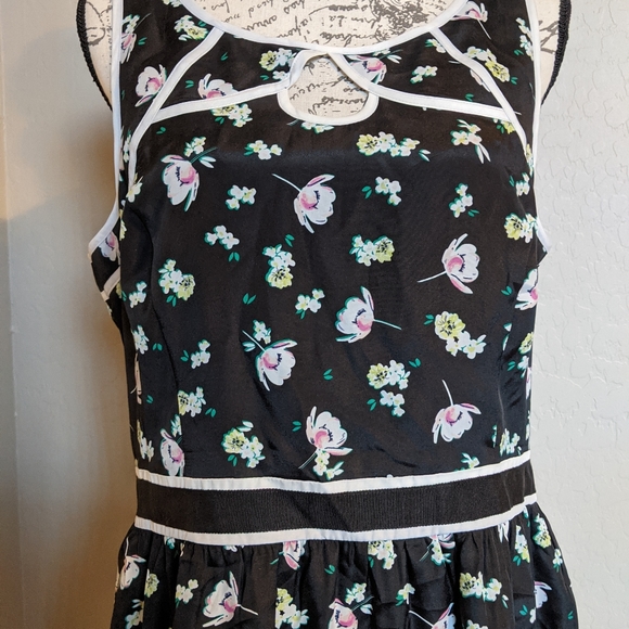 Lauren Conrad Sleeveless Floral Dress Size 14 - Picture 3 of 4